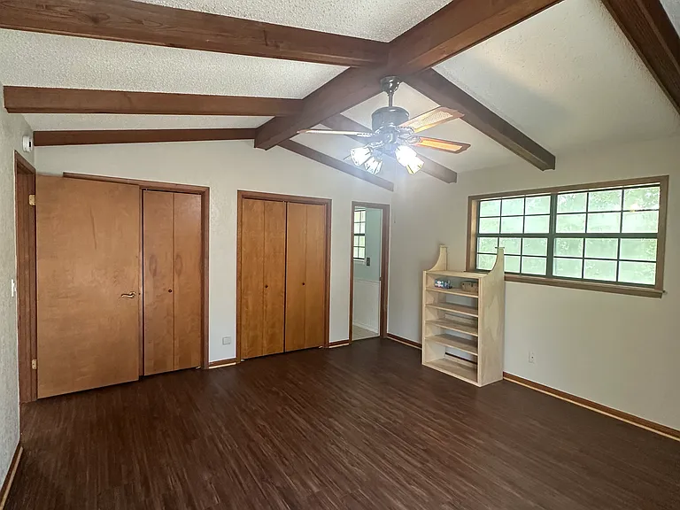 972 Barbarosa Rd — Photo 17
