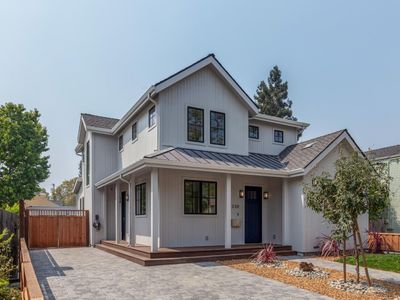 330 Grand St, Redwood City, CA, 94062