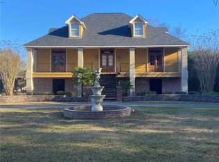 35330 Blackberry Ln, Slidell, LA 70460