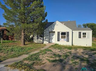 814 N Pate St, Carlsbad, NM 88220