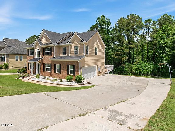 2nd image of 531 Thomaston Overlook Dr