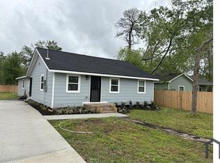 9406 Sherbourne St, Houston, TX 77016