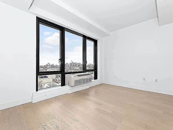 2nd image of 635 4th Ave #418