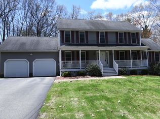 1 Ridgeview Dr, Hooksett, NH 03106