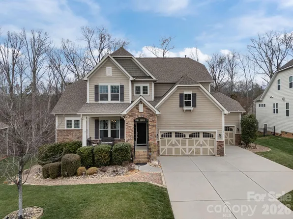 494 Iron Horse Ln, Midland, NC 28107