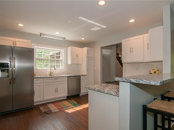 2nd image of 2044 S Lick Creek Dr