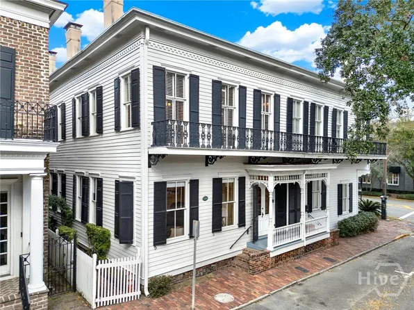 520 E Bryan Street, Savannah, GA 31401