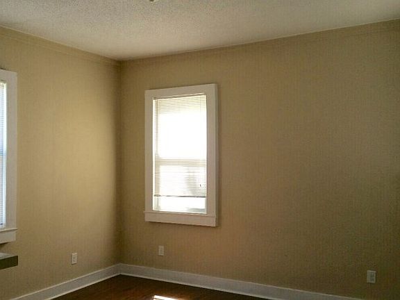 2nd image of 1438 Teche St