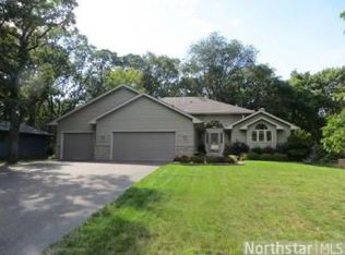 8350 Sunnyside Rd, Mounds View, MN 55112