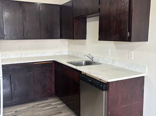 349 40th St #1, Springfield, OR 97478