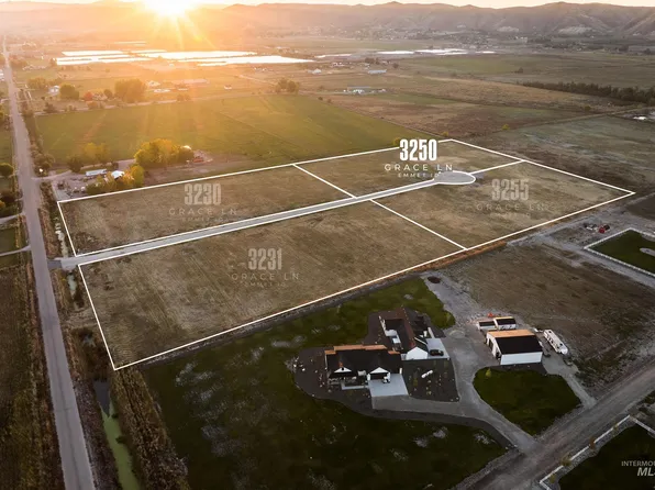 3250 Grace Ln, Emmett, ID 83617