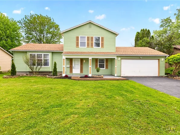 130 Troutbeck Ln, Rochester, NY 14626