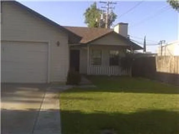15 Daisy Ave, Lodi, CA 95240
