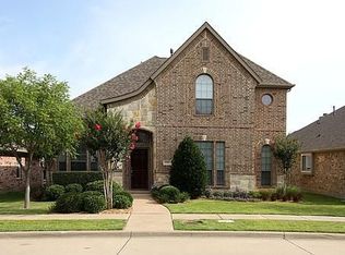 1757 Flowers Dr, Carrollton, TX 75007