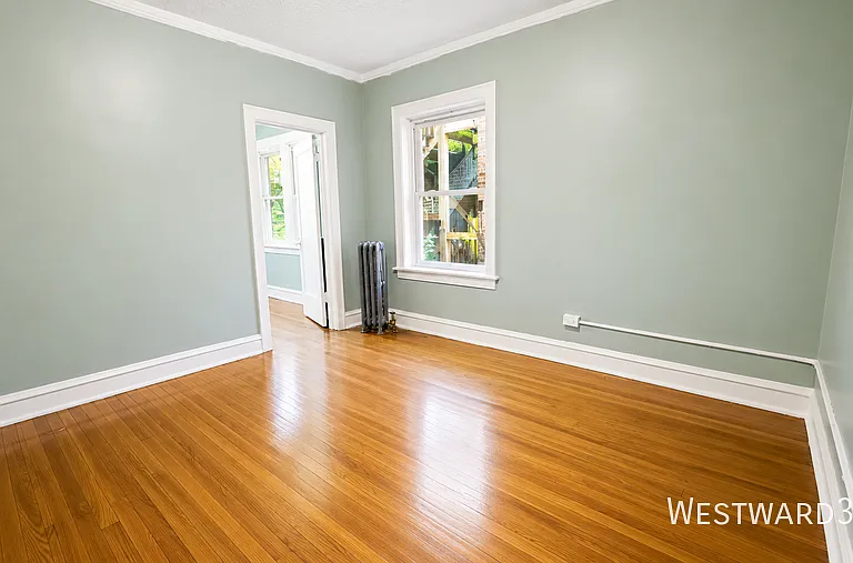 8225 S Ingleside Ave #1 — Photo 6
