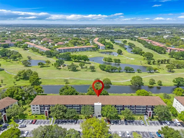 13255 SW 7th Ct APT 113D, Pembroke Pines, FL 33027