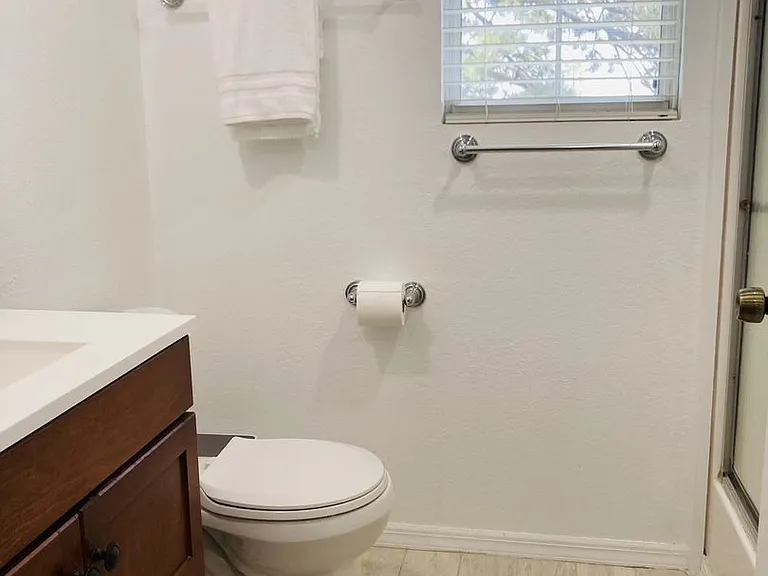 246 Fairway Dr — Photo 41