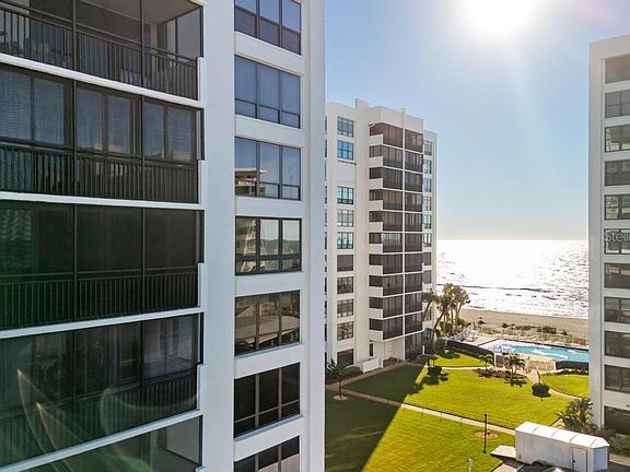 4th image of 627 Alhambra Rd APT 604