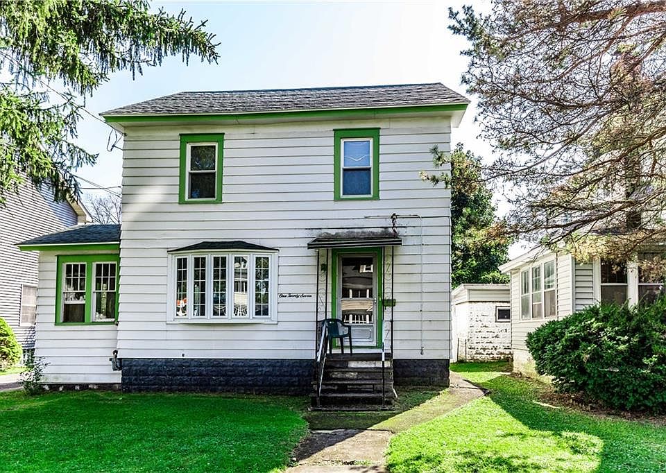 1st image of 127 Dorwin Ave