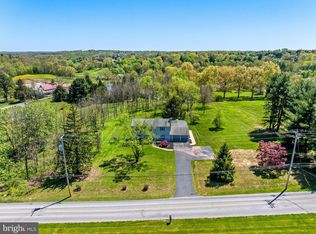 1094 Ebelhare Rd, Pottstown, PA 19465