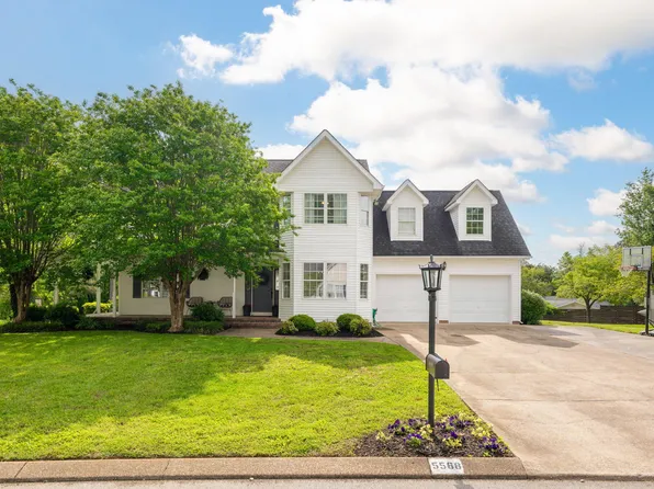 5568 Bryar Rose Dr, Ooltewah, TN 37363