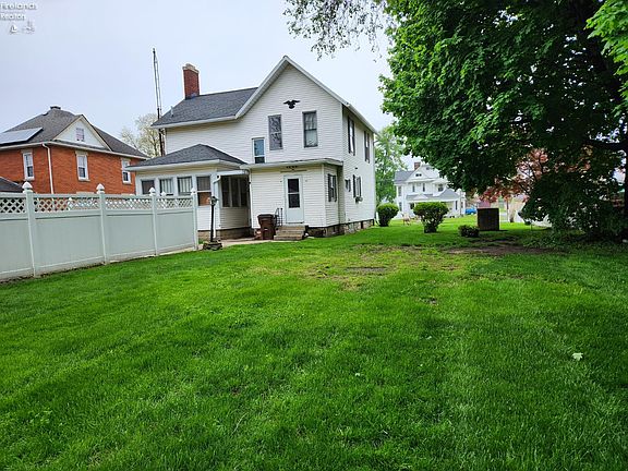 2nd image of 285 Southwest St