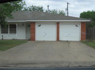 2012 54th St APT A, Lubbock, TX 79412
