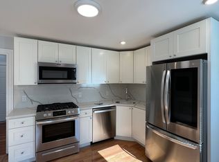 3 Mossland St #3L, Somerville, MA 02144
