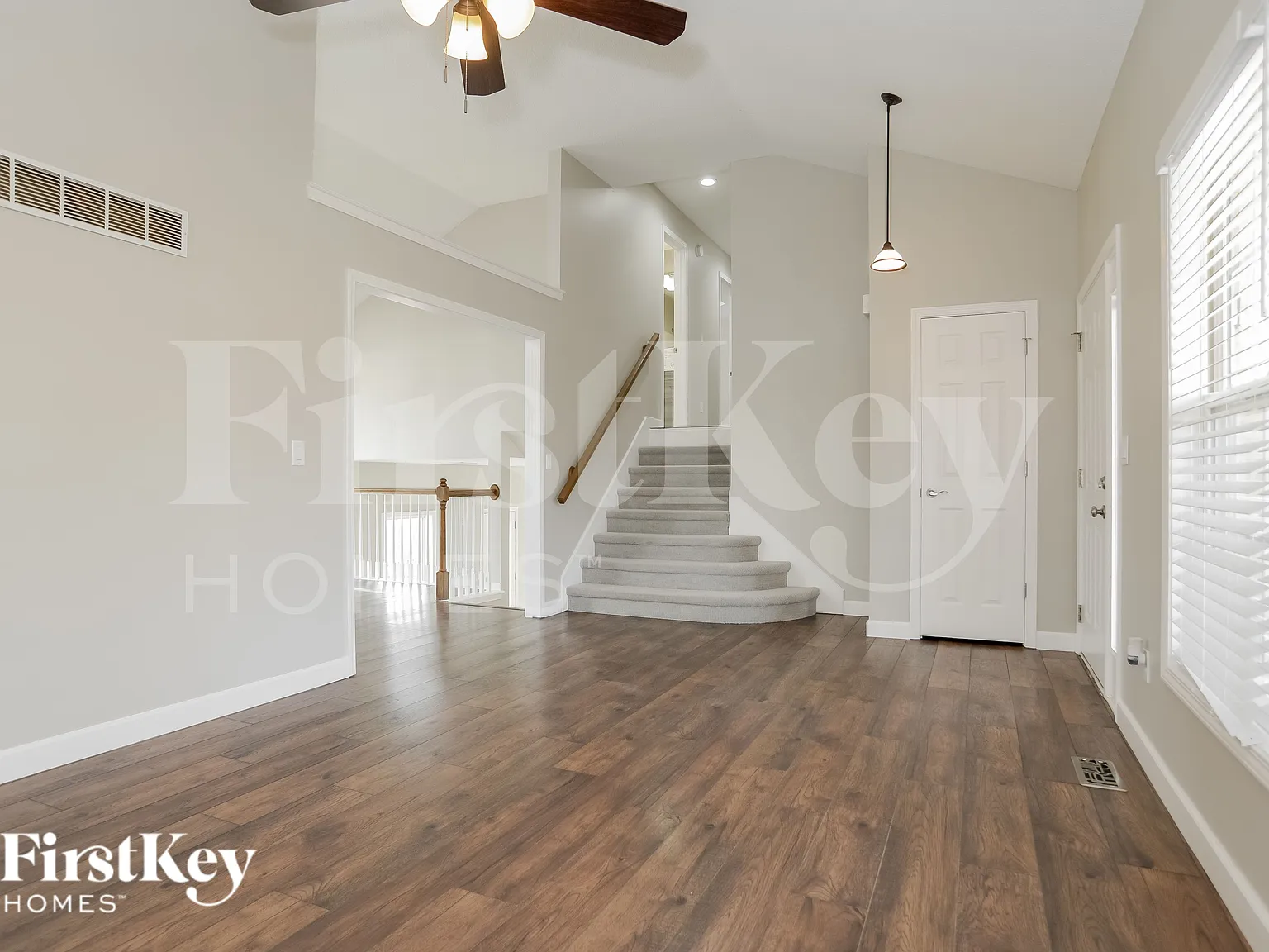 3 bed, 3.0 bath, 2985 sqft, $2,740 — Photo 4