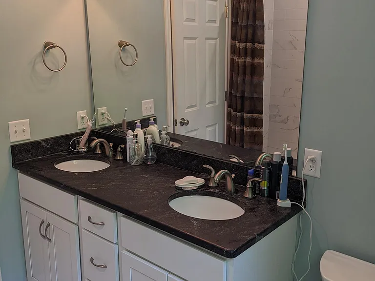28 Parker St #B — Photo 27