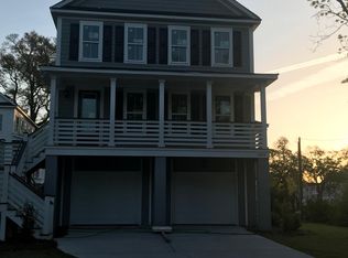 1444 Periwinkle Dr, Mount Pleasant, SC 29465