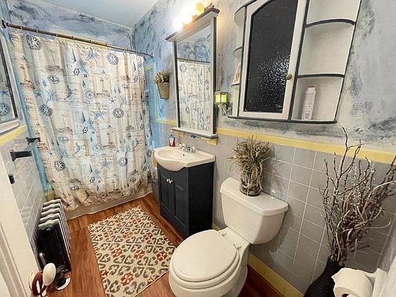 3rd image of 123 Independence Ave #123