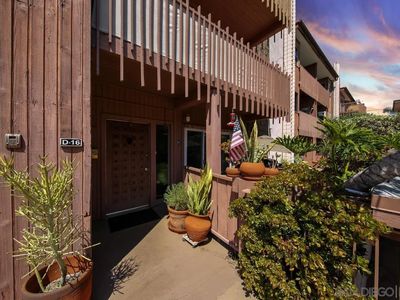 2614 Torrey Pines Rd #D16, La Jolla, CA, 92037
