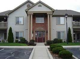 2nd image of 8940 Hunters Creek Dr