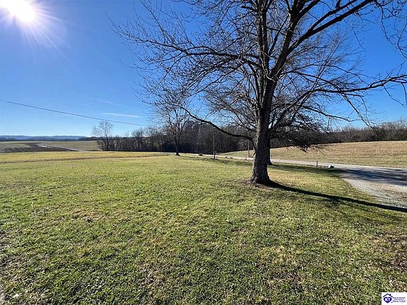 3rd image of 1865 Fogle Rd