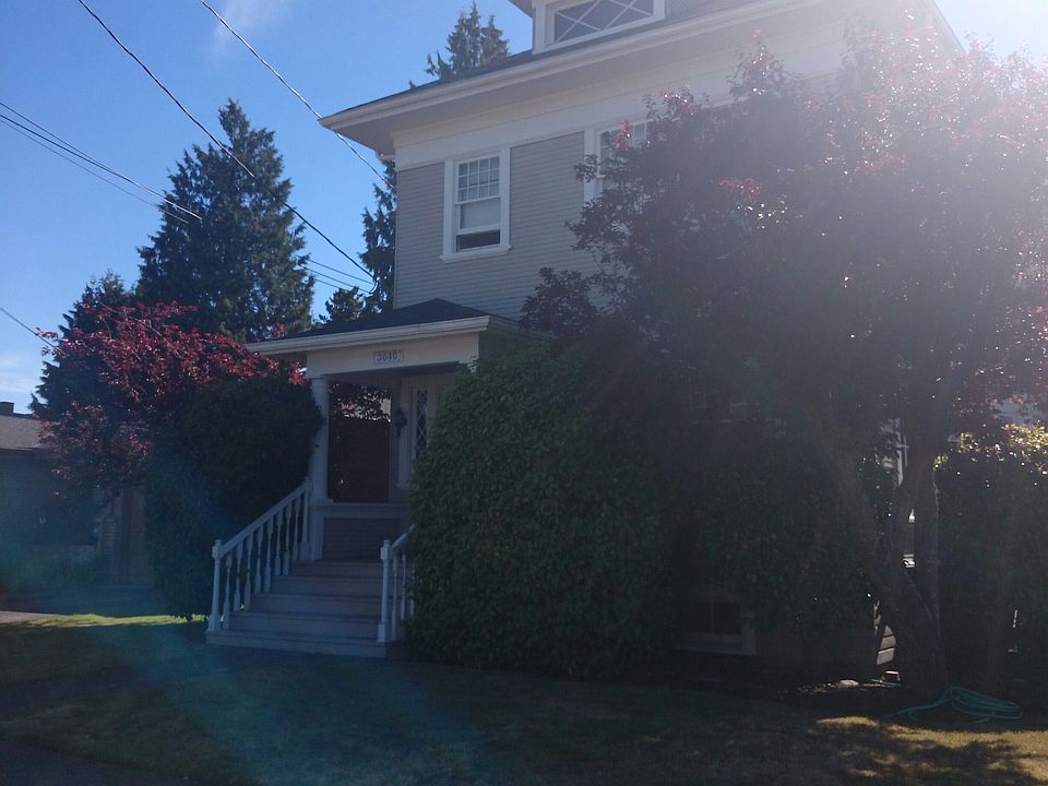 2nd image of 3646 W Viewmont Way W