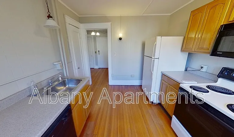 100 Ryckman Ave #2F — Photo 3