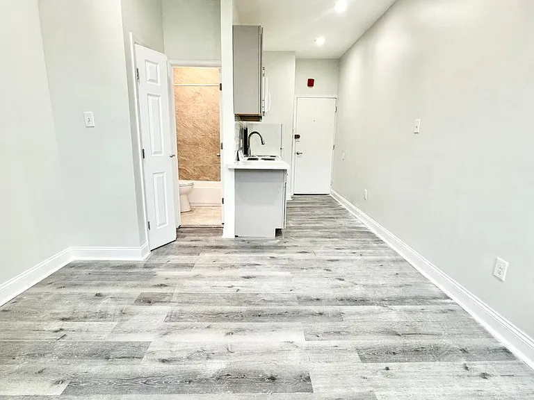 5002 Walnut Street — Photo 7