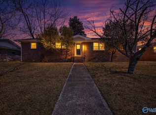 116 Cleveland Ct, Gadsden, AL 35901