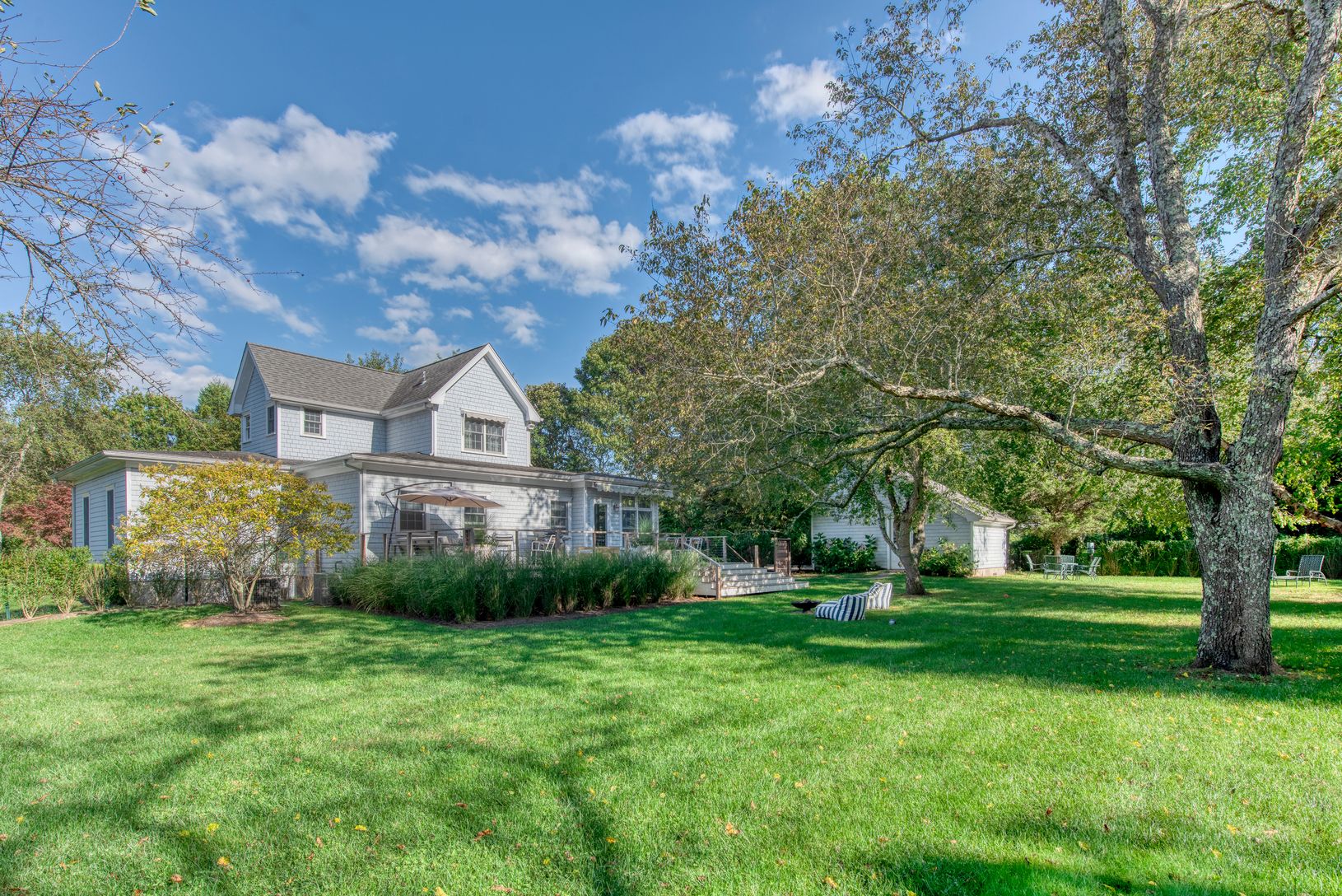  Newly landscaped private fenced in yard 