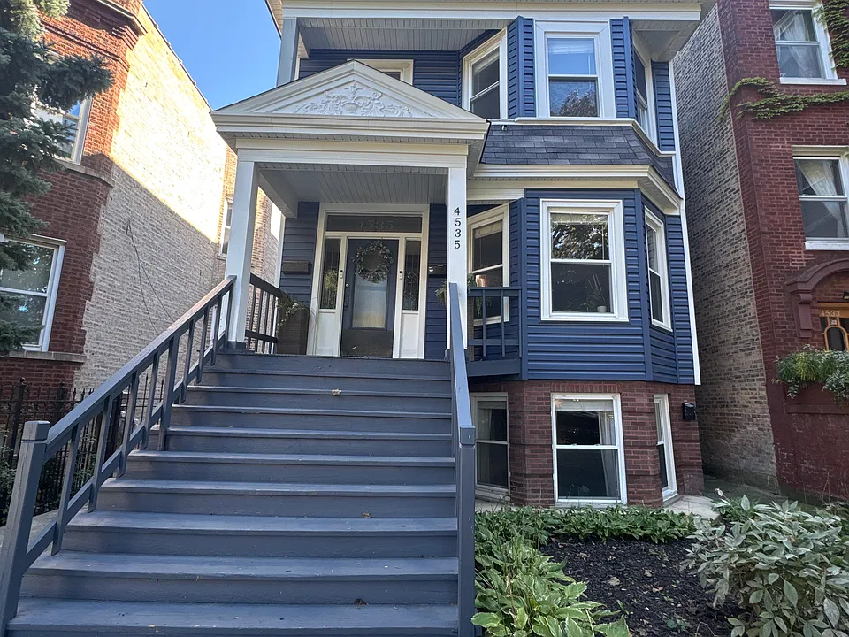 4535 N Spaulding Ave #2