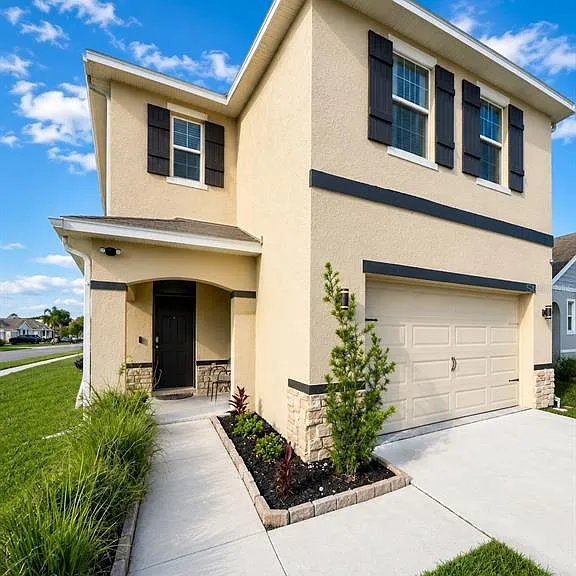 32649 Pez Landing Ln — Photo 2