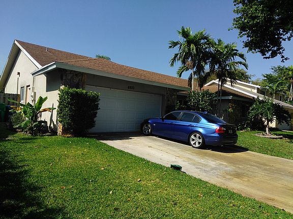 5th image of 6920 NW 46th Ct