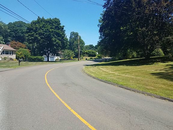 4th image of 99 Cummings Dr
