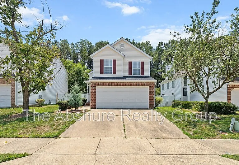 4224 Lake Woodard Dr — Photo 3