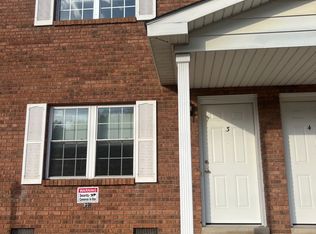 611 Cross Lanes Dr #3, Nitro, WV 25143