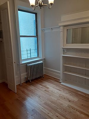 1st image of 593 Franklin Ave APT 3R