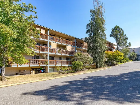 4728 Uplands Dr #304, Nanaimo, BC V9T 4S9
