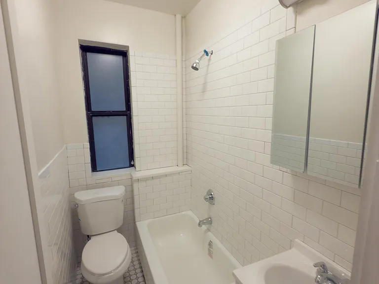 502 Amsterdam Ave #7 — Photo 13