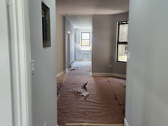 2nd image of 746 E 217th St
